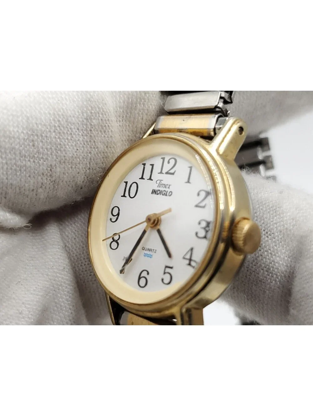 Vintage 1995 Timex Indiglo Womens Watch New Battery White Dial Two-Tone...